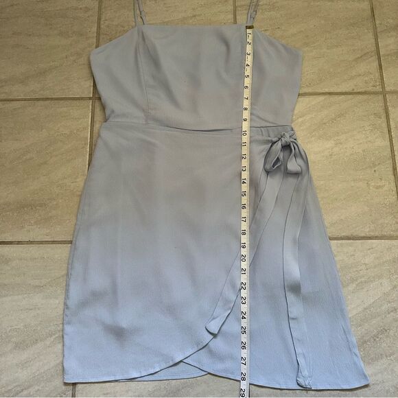 Forever 21 Homecoming Dress Wrap Periwinkle Tie Front Spaghetti Strap Size L - Picture 8 of 11